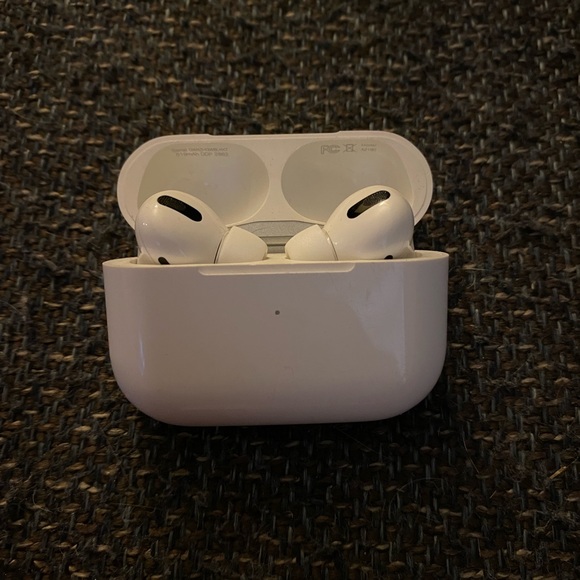 Apple AirPod Pros